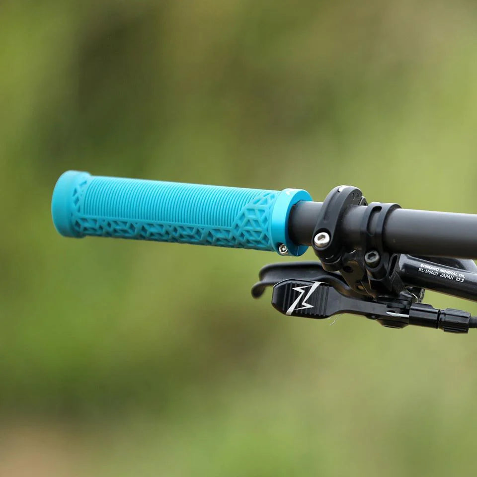 Funn Hilt Lock On Grip