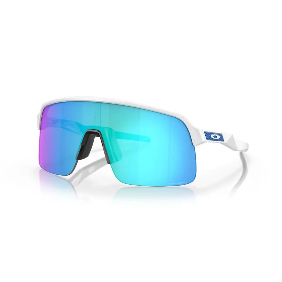 Oakley Sutro Lite